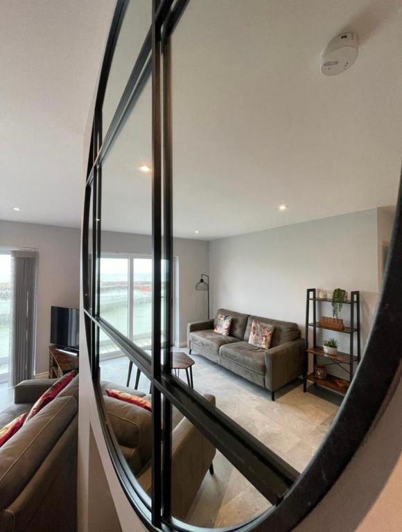 Harbour view apartment, Annalong