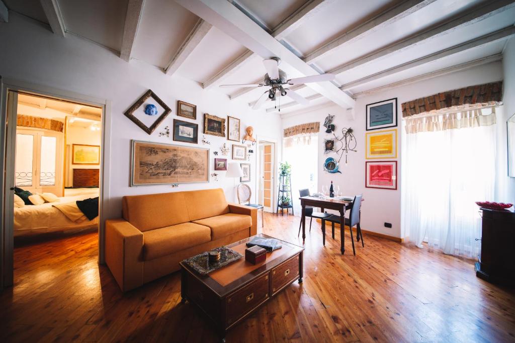 DUOMO - The Warm Maison - EXCLUSIVE, Milán