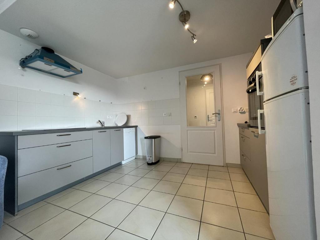 Appartement 3 pièces à Sète avec climatisation et parking privé - FR-1-338-497 - 4
