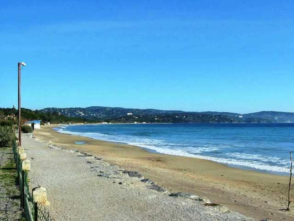 Appartement pour 4 pers. à Cavalaire avec climatisation et animaux acceptés - FR-1-226B-136 - 3