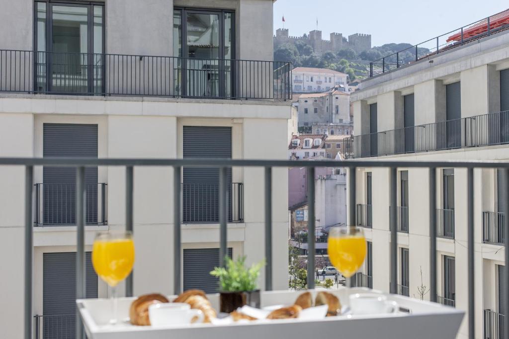 Bairrus Lisbon Apartments - Mello photo