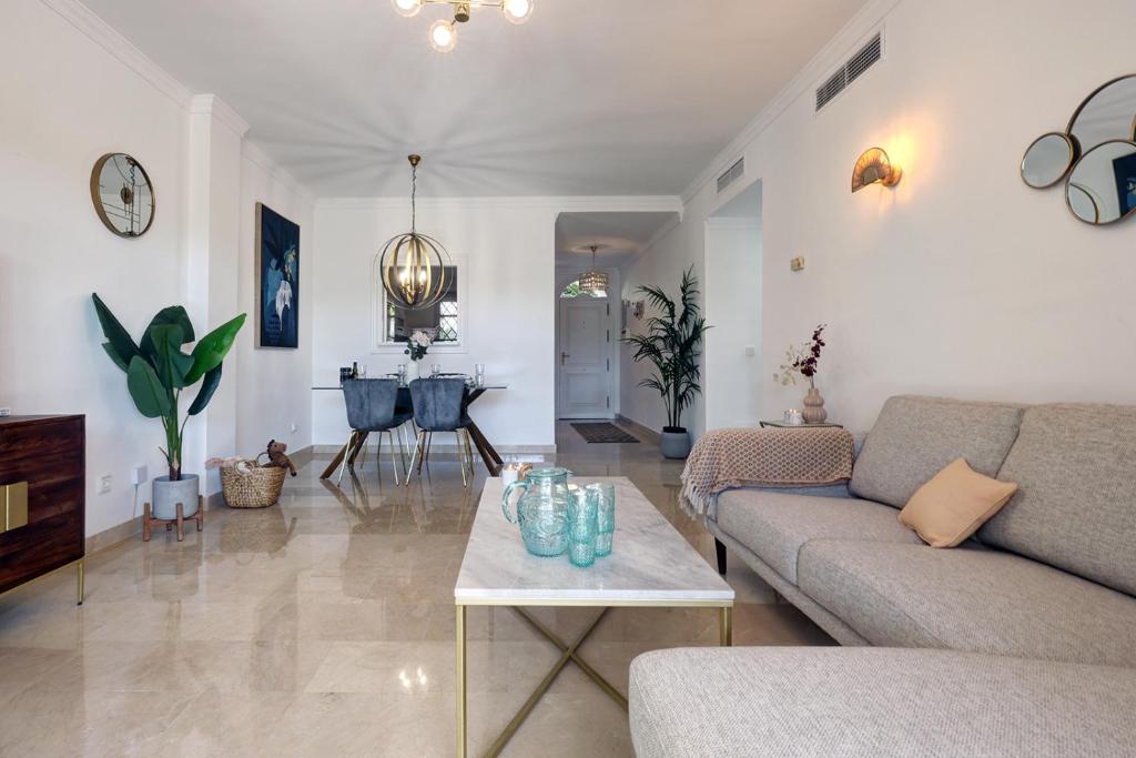 Aloha Gardens in Puerto Banus (Marbella) - 3