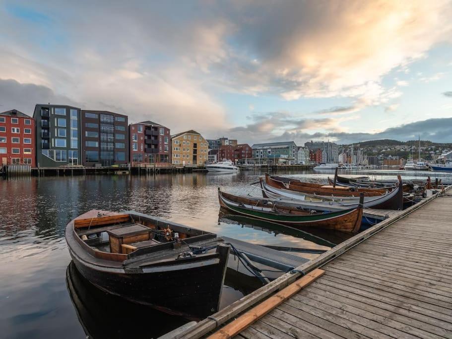 Flott leilighet midt i sentrum med fantastisk utsikt.