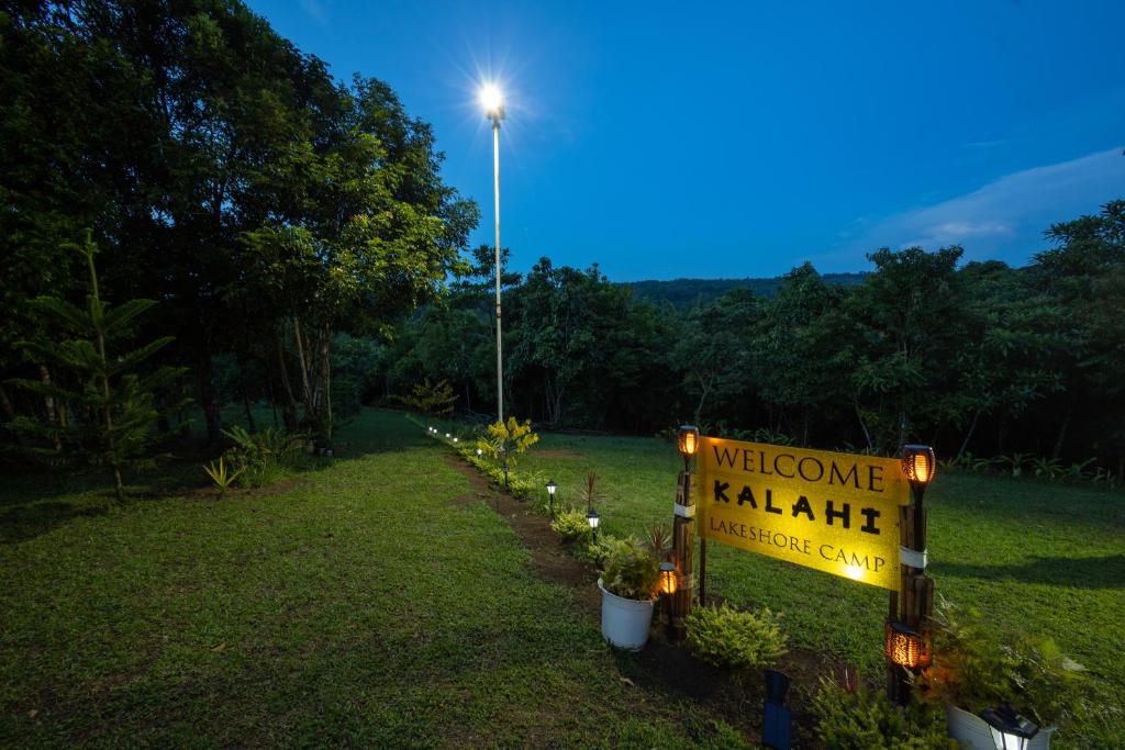 Lakeside Cabin Bria for Family Glamping, 2 hours away from Manila photo