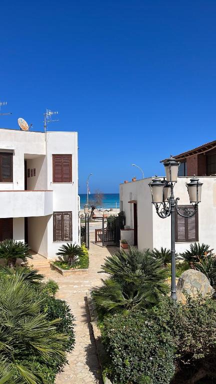 Casa Conturrana,10 metri dalla spiaggia di San Vito - 3