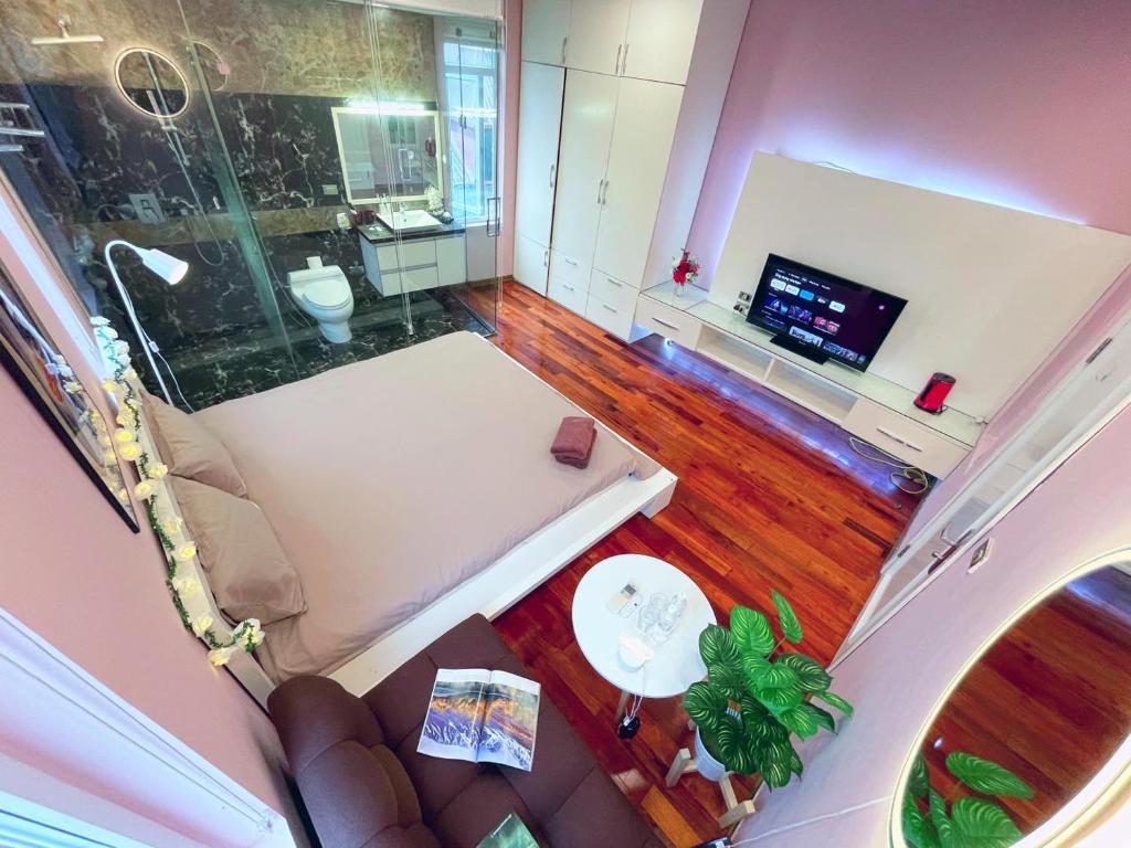 May - NEW WINGS 01 sđt 09756-59323 — Hotel in Hanoi
