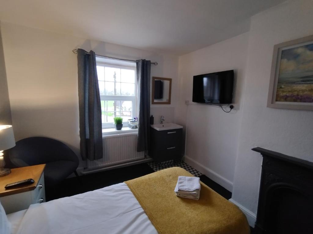 The Crown Inn Keynsham photo