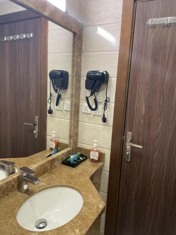 Al Faris Royal Hotel photo