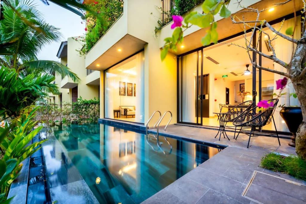 Casa Villa Hoi An - View sông lãng mạn, hồ bơi riêng, Hội An