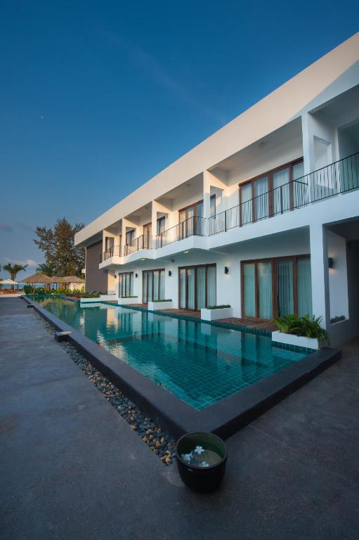 Ren Resort photo