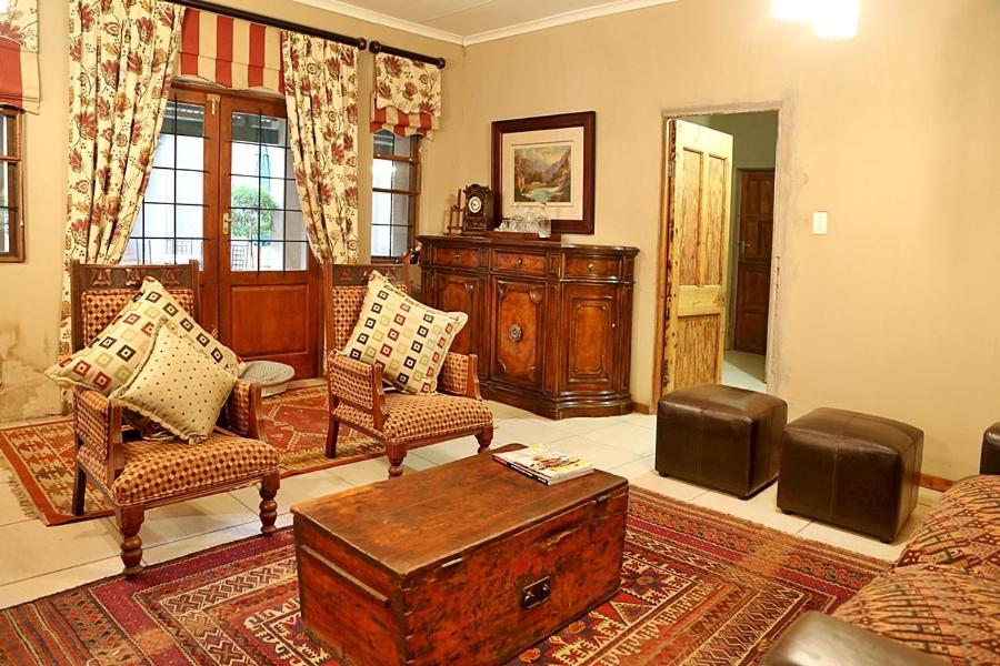 共用ラウンジ/TVエリア