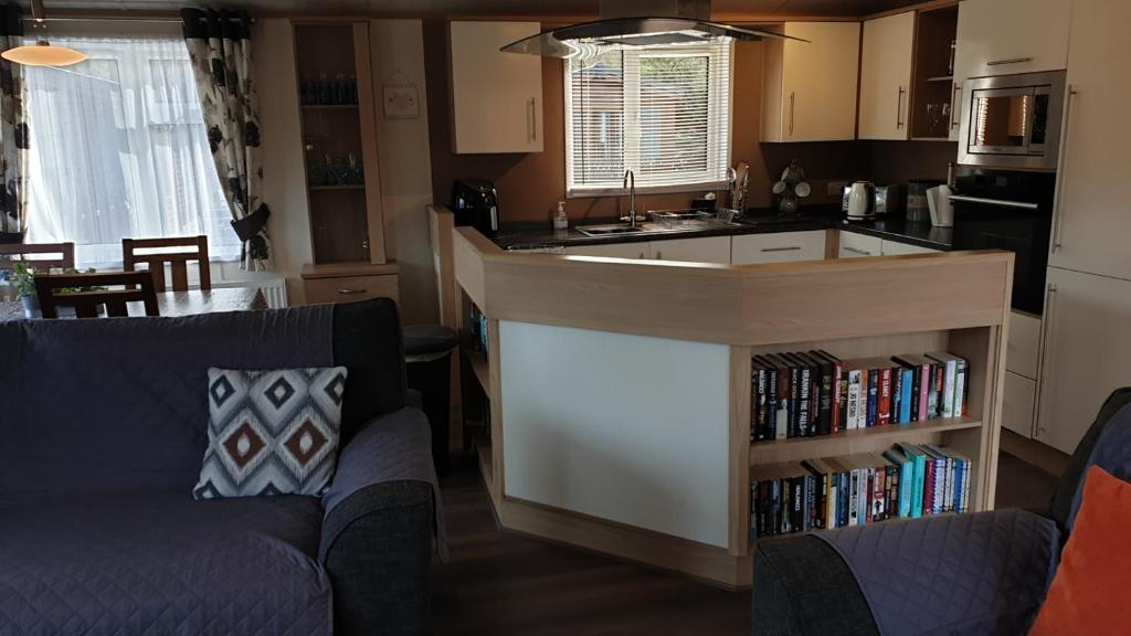 Red Squirrel Lodge, Auchterarder photo 4