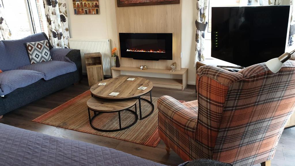 Red Squirrel Lodge, Auchterarder photo 2