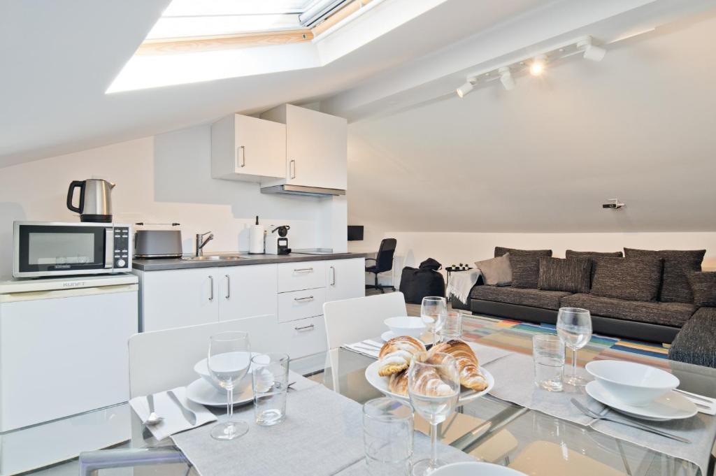 BmyGuest - Cascais Beach Villa II, Cascais