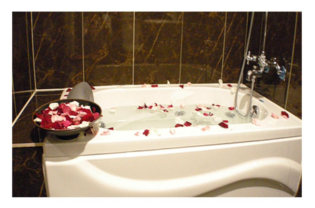 Fuchia Hotel photo