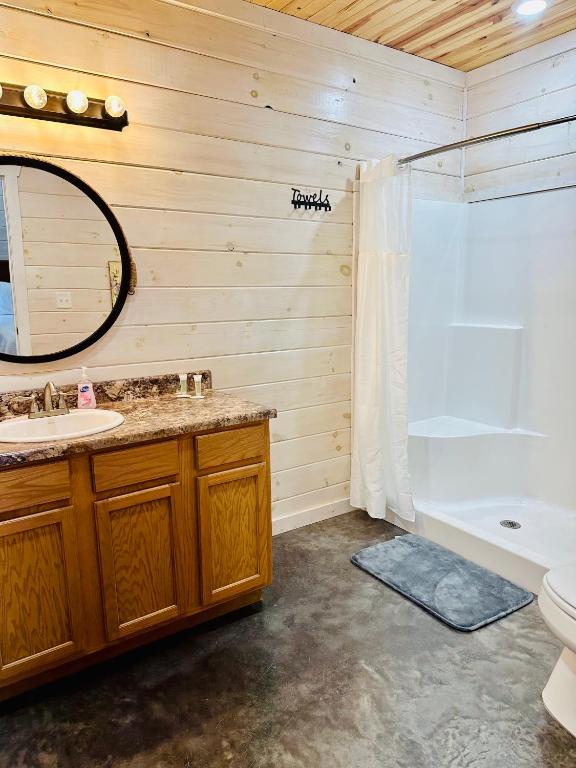 Knotty Squirrel Cabins photo