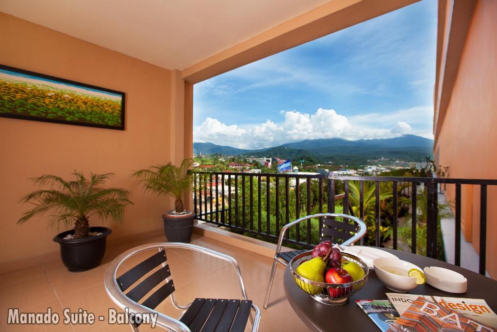 Balcony/terrace, Lion Hotel & Plaza Manado in Manado