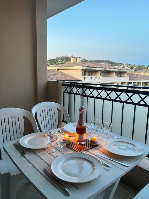 Cannes Apartment - 5