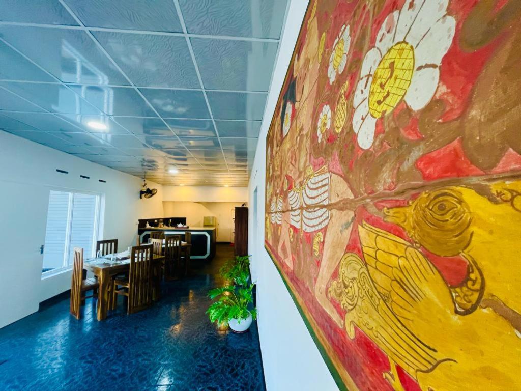 The Lake Round Guest House, Kandy