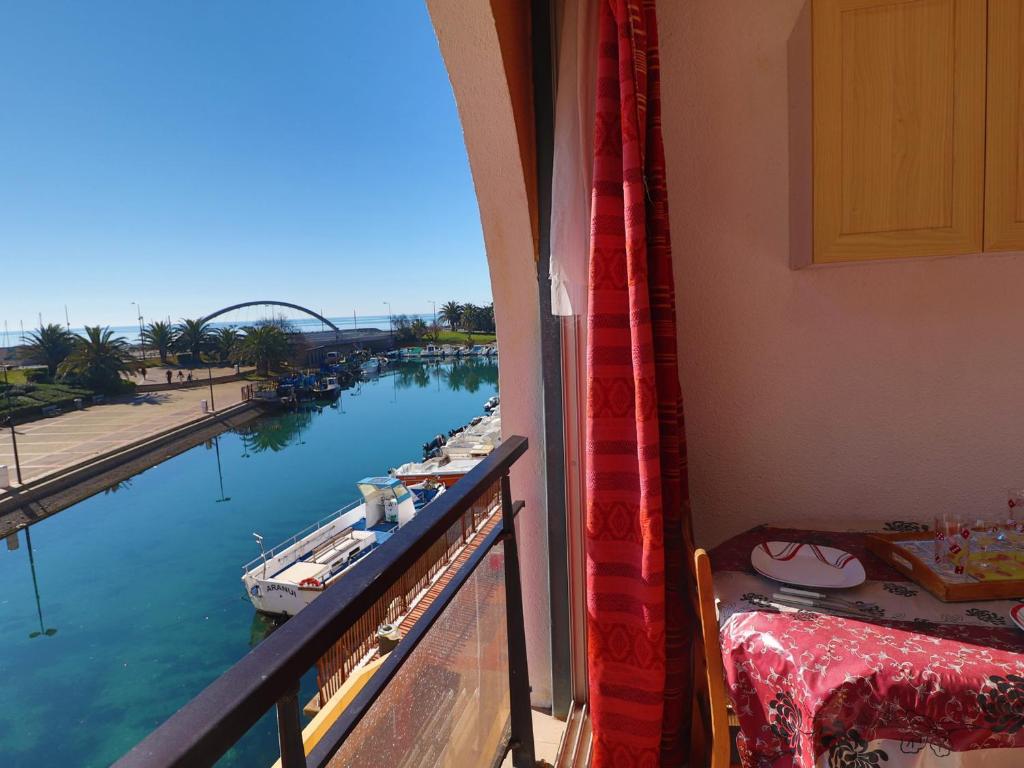 Studio avec parking, coeur marina - FR-1-472-180, Sète