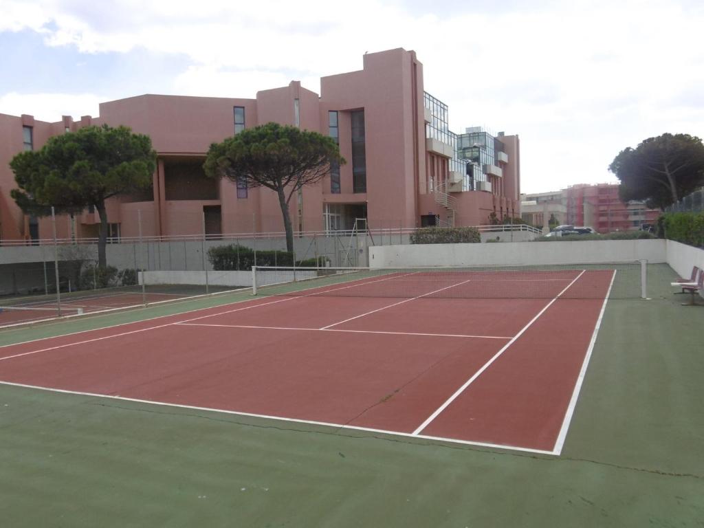 Magnifique 2 pièces rénové avec terrasse et accès plage - FR-1-472A-268 - 3