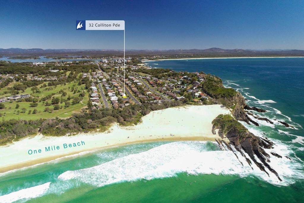 32 Colliton Parade, Forster