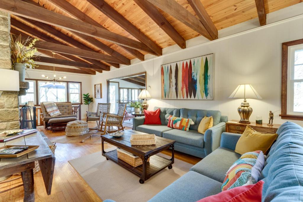 Hike, Fish and Relax Family Boone Gem with Views!, Valle Crucis