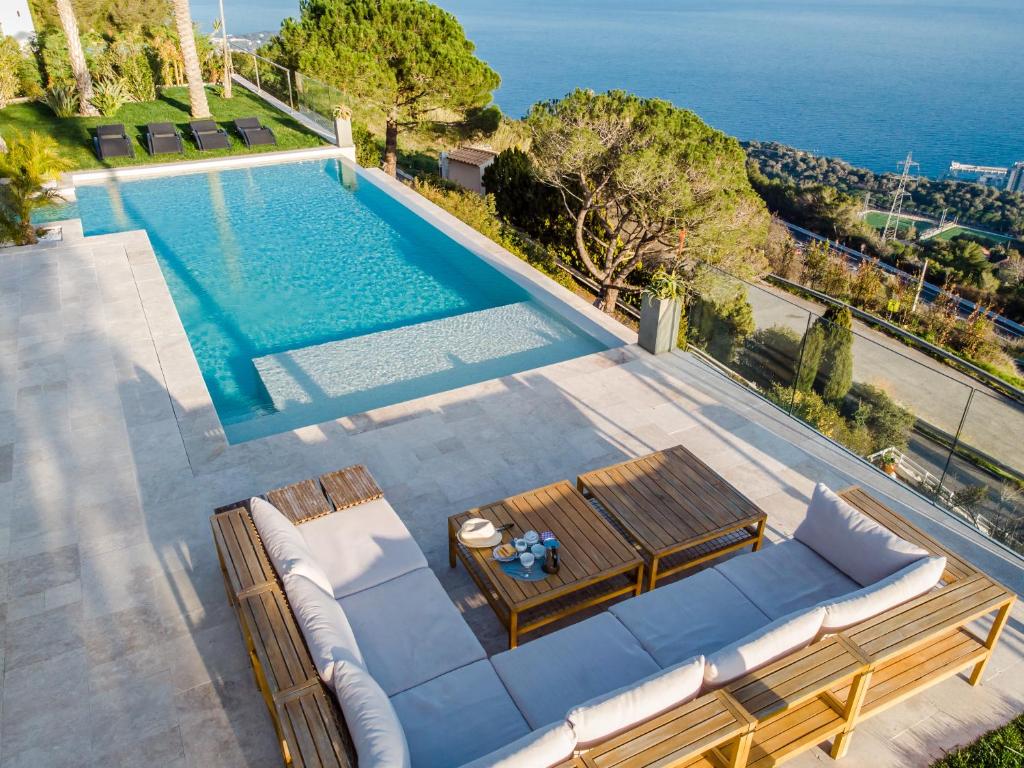 Beautiful Villa with amazing Monte Carlo & Sea View - 3