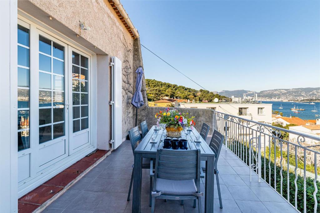Superbe appartement 2 chambres en haut de Villa - 3