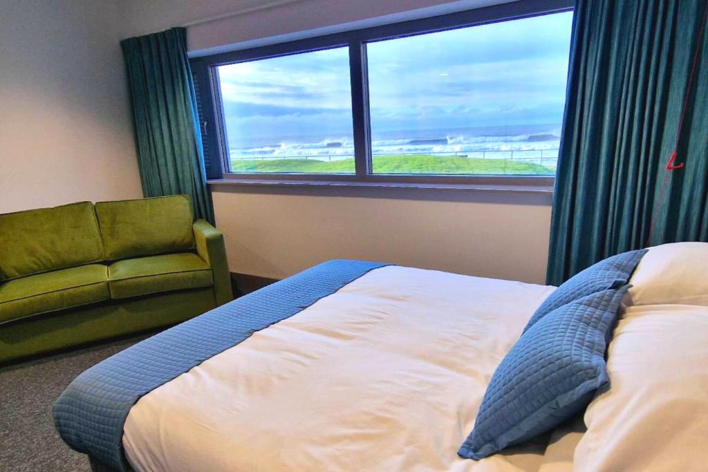 Caban, Pendine Sands, Pendine