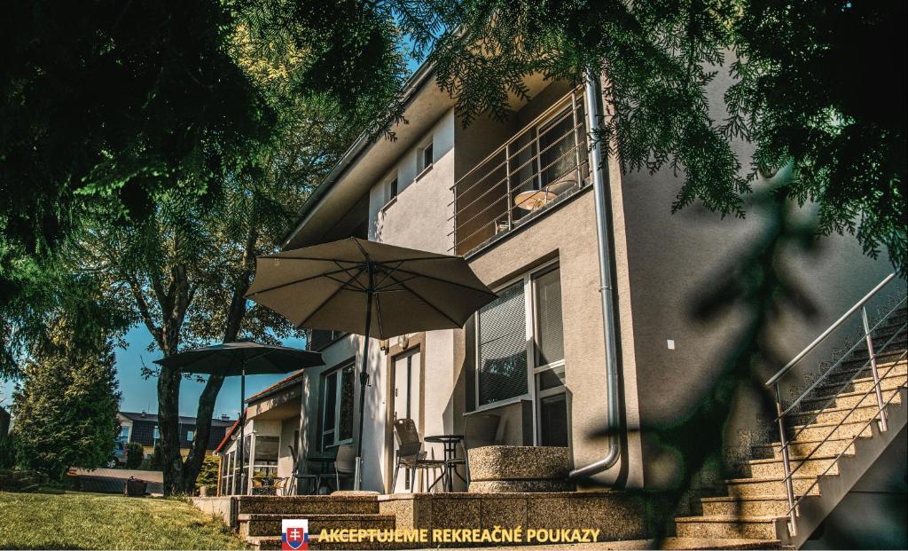 Apartmány EMMA, Podhájska