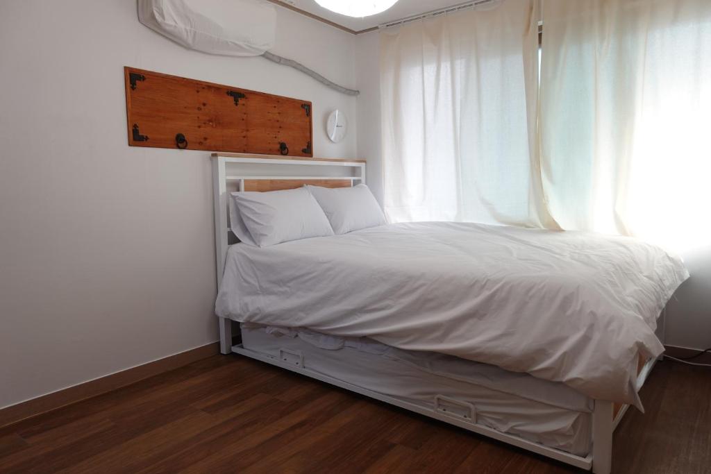 Hostel JL in Chung-jeong