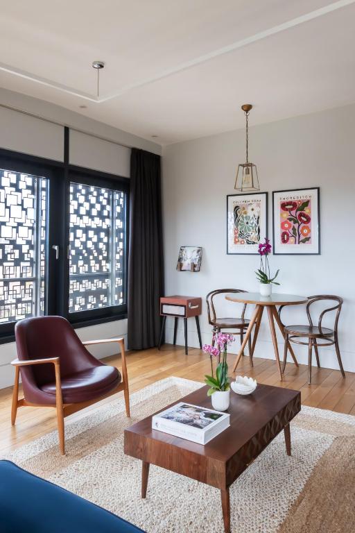 タウン ホール ホテル - img