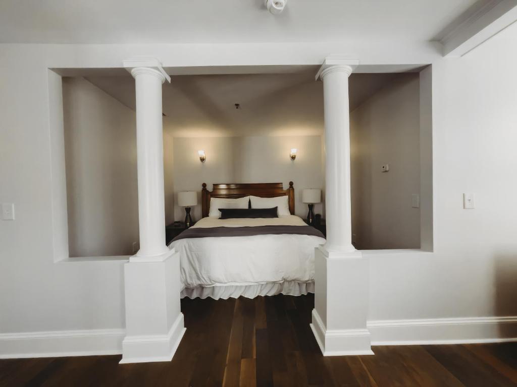 The Jefferson Inn photo