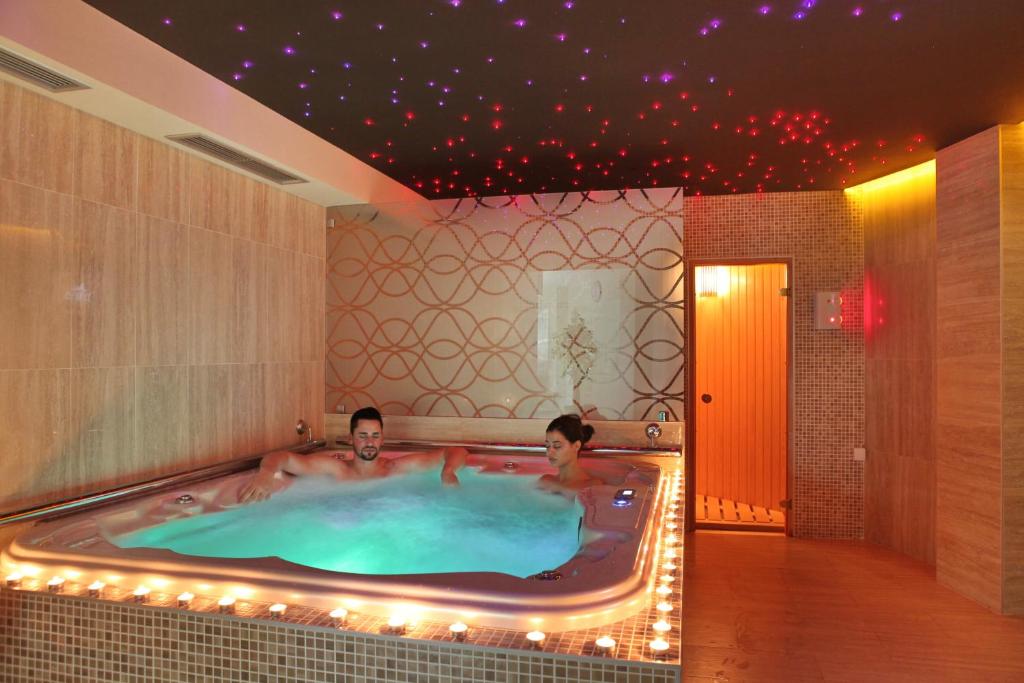 Garni Hotel Aveny photo