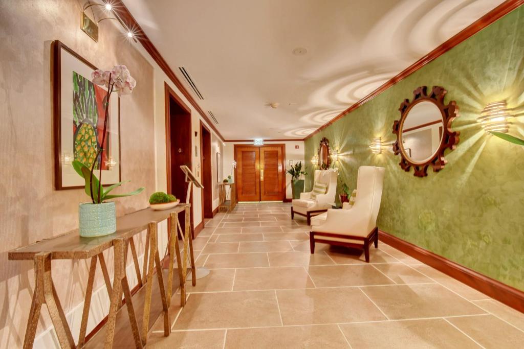 The Mutiny Hotel photo