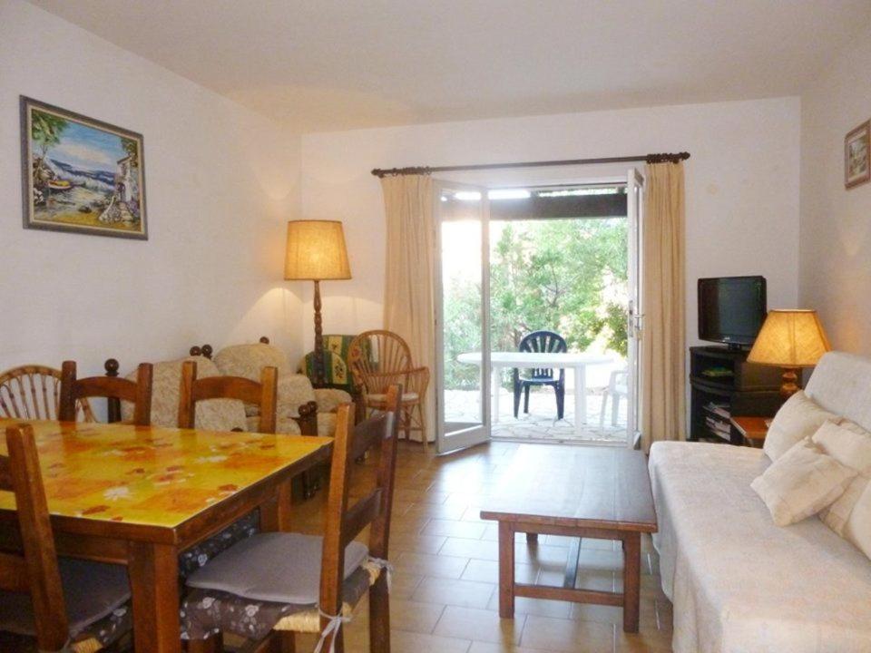 Villa 2 chambres dans résidence avec piscine 700m plage - 3
