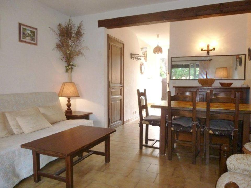 Villa 2 chambres dans résidence avec piscine 700m plage - 4