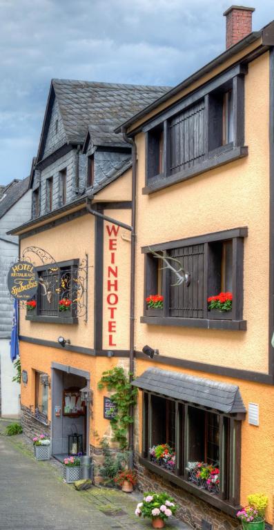 Weinhotel Hubertus Garni photo