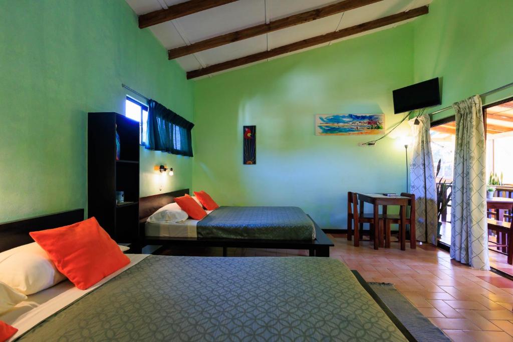 Standard Queen Room with Two Queen Beds