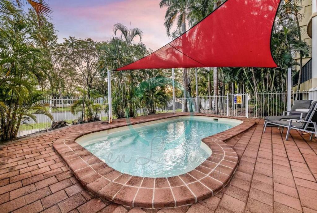 ZEN FORESHORE Cozy 2-BR, 2-BA Holiday Home + Pool photo