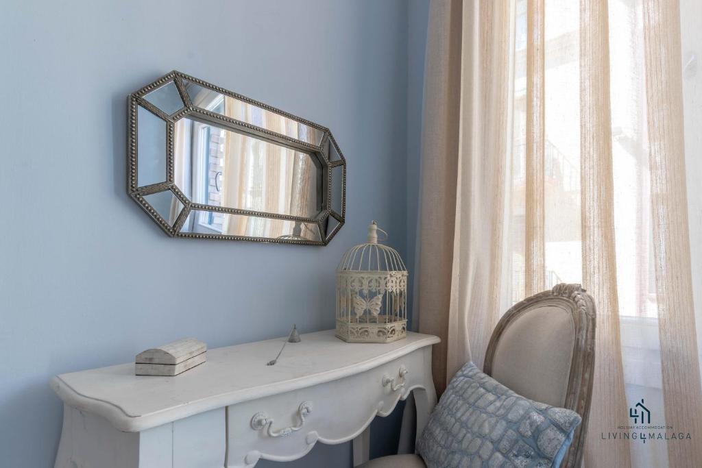 Living4Malaga Majestic Granada Street - 5