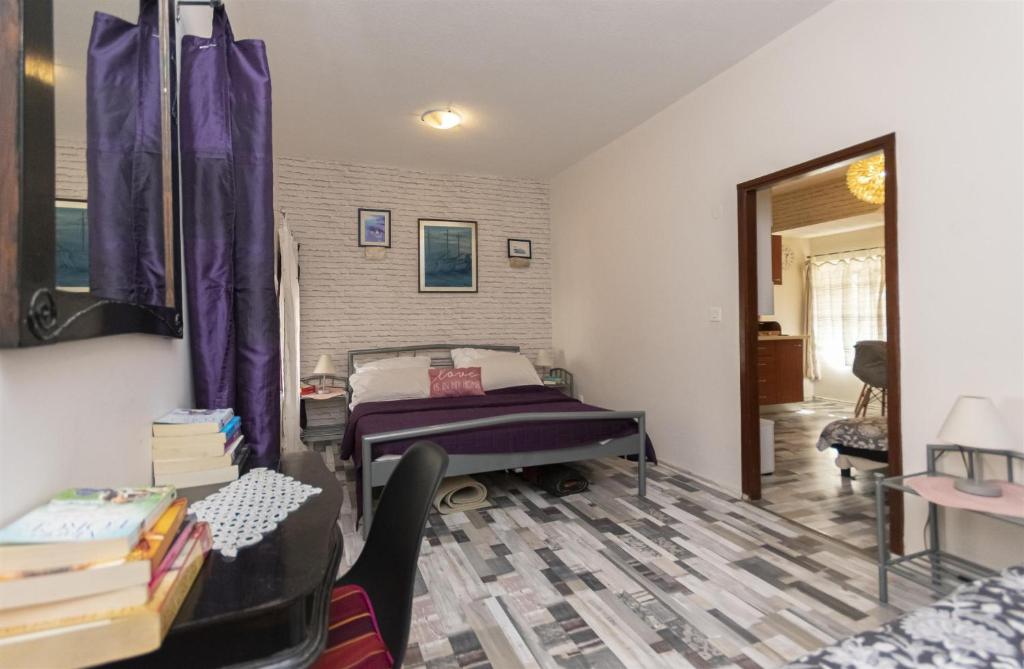 Apartments Lola photo