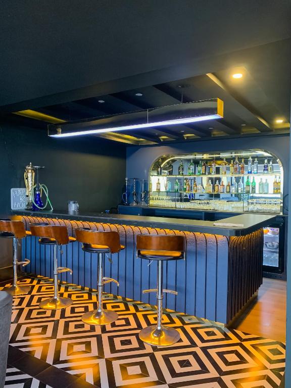 Bar/lounge