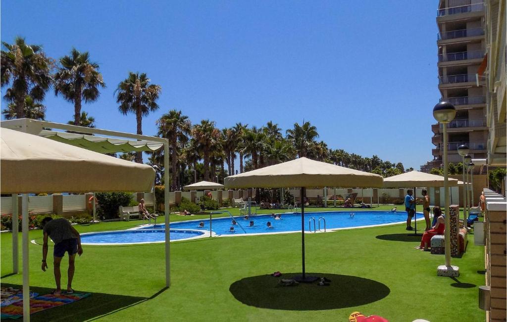 2 Bedroom Nice Apartment In Oropesa - 1