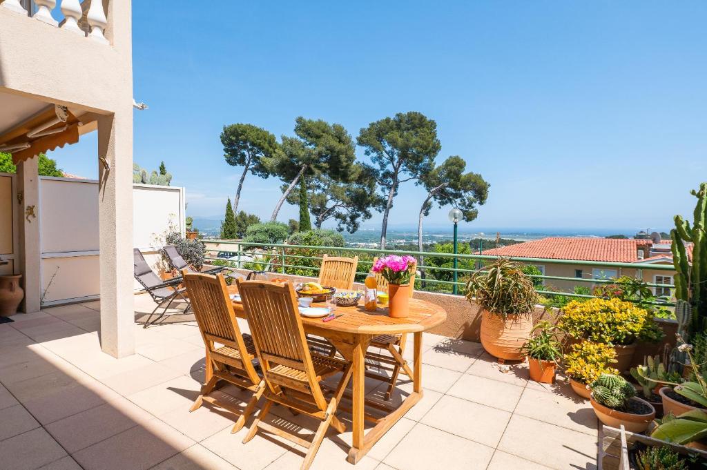 La Clé Vue Mer, Clim, Terrasse, Parking à Hyères, Hyères
