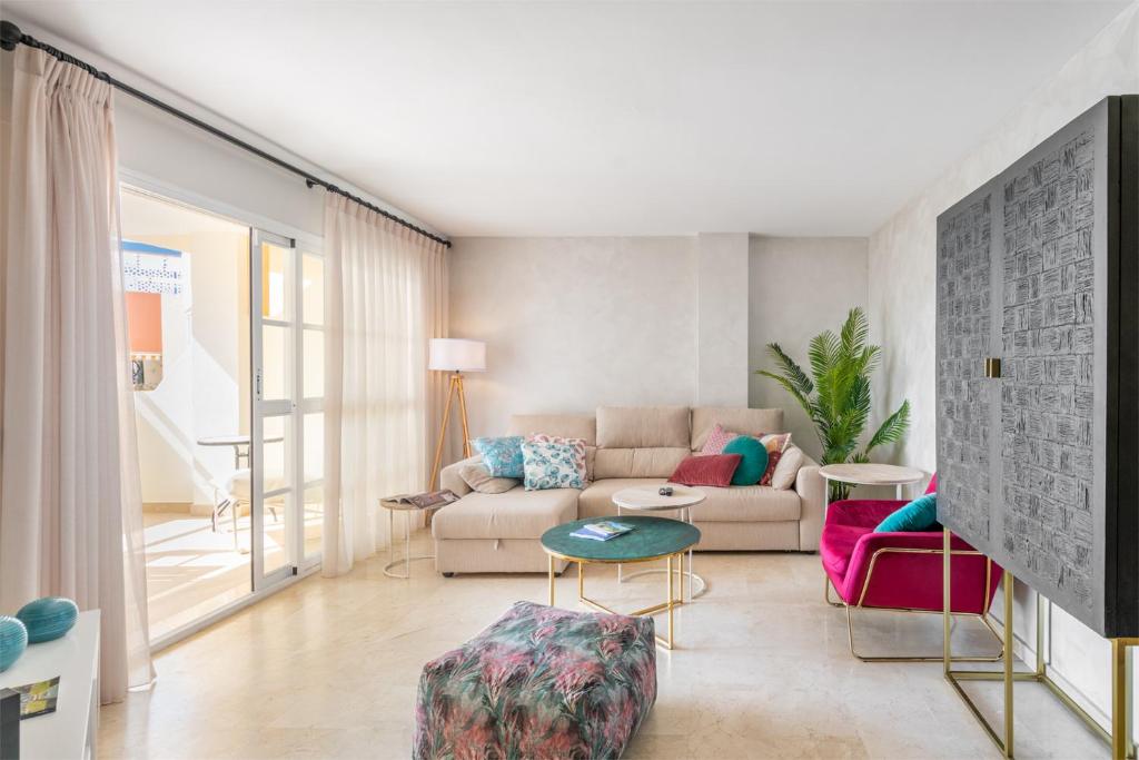Apartamento con piscina, golf y solarium by Rent Me - 2