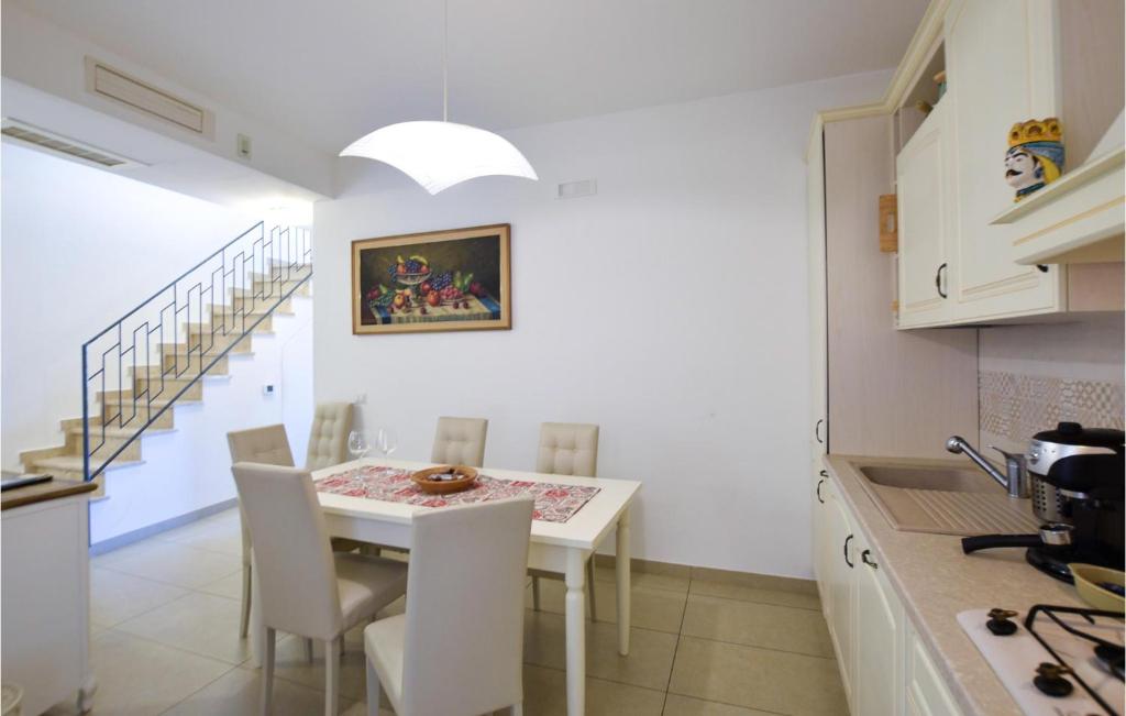 Stunning Home In Ragusa With Wifi - 3
