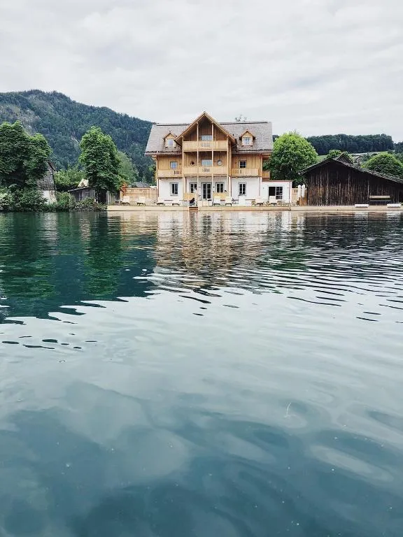 Villa Alma - a lakeside Boutique Hotel, hotel in Sankt Gilgen