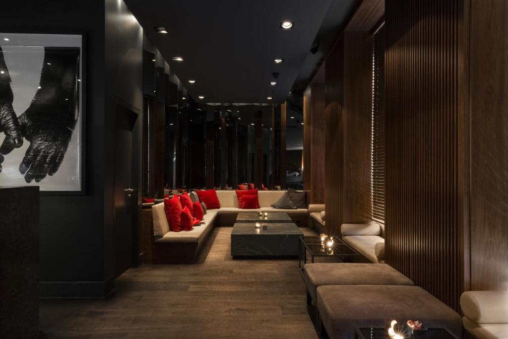 Hotel AMANO Rooms & Apartments — Restaurant & bars in Berlin, Berlin